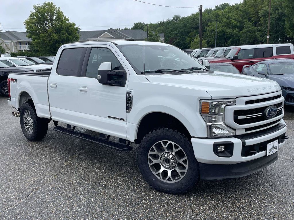 2022 Ford F-250 Super Duty Lariat Crew Cab 4WD