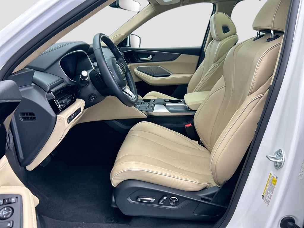 Thumbnail: 2023 Acura MDX - 18