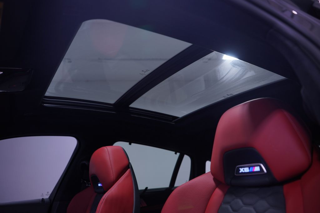 Thumbnail: 2023 BMW X6 - 8