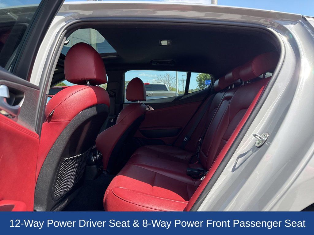 2022 Kia Stinger GT1