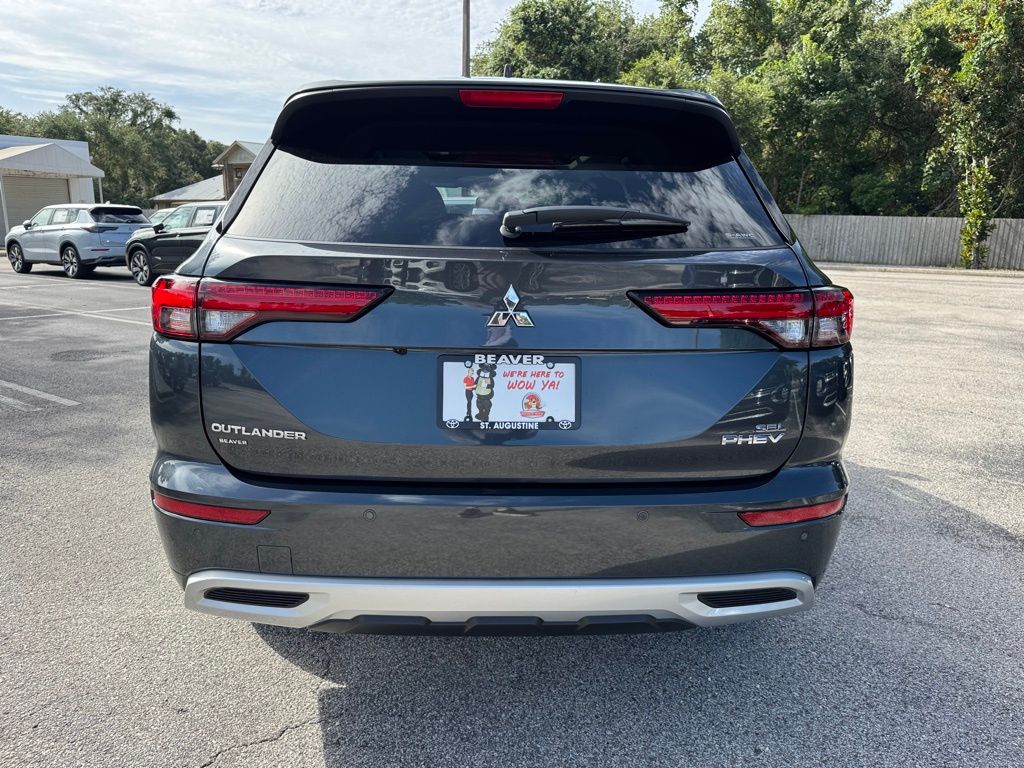 2025 Mitsubishi Outlander PHEV SEL photo 3