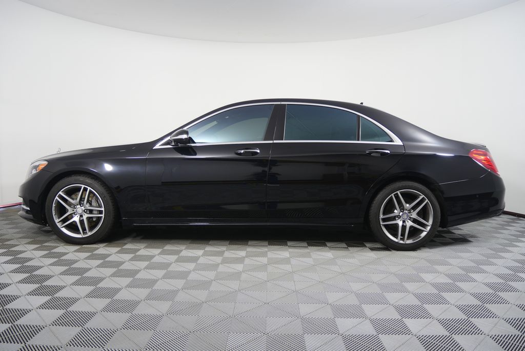 Thumbnail: 2017 Mercedes-Benz S-Class - 6