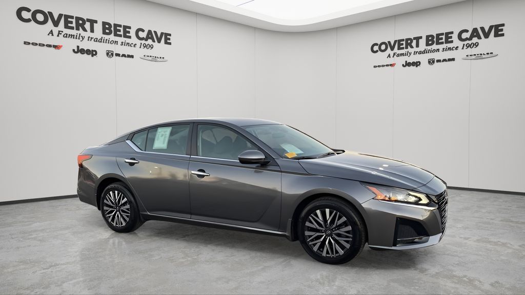 Used Car 2023 Nissan Altima  2.5 Sv For Sale Under $20,000 In Austin, Texas