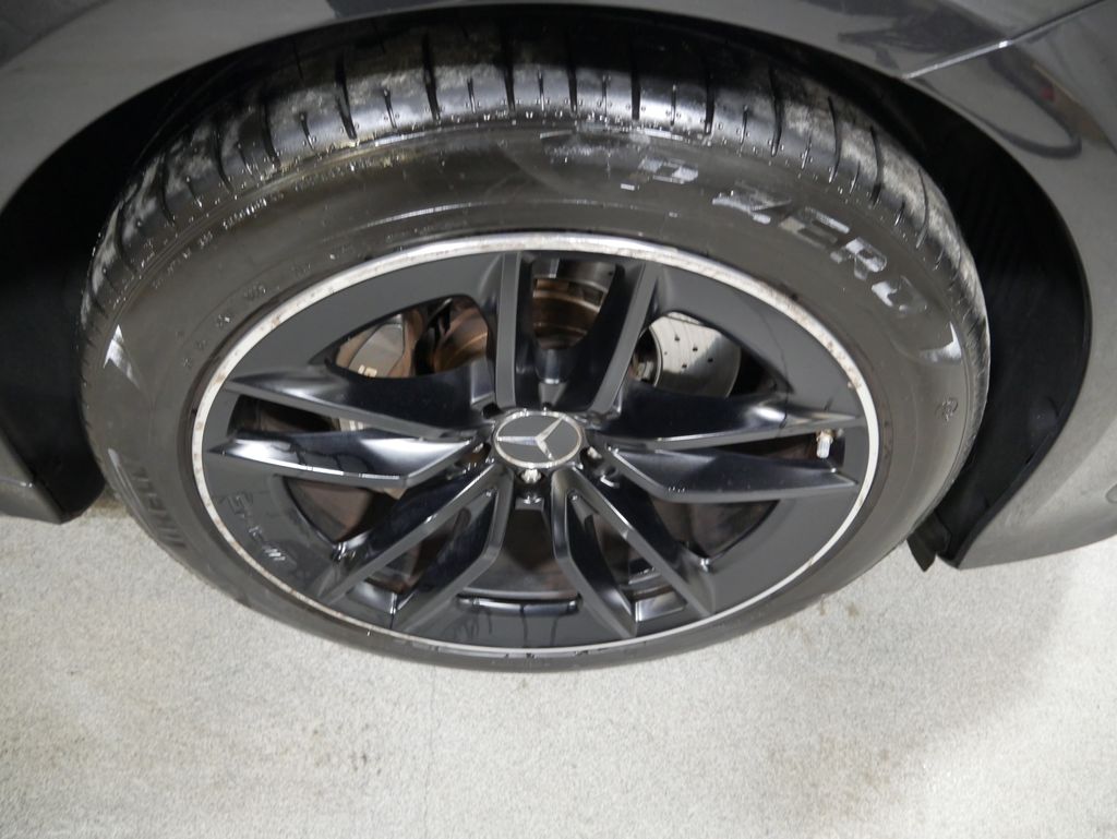 Thumbnail: 2022 Mercedes-Benz AMG GT - 15