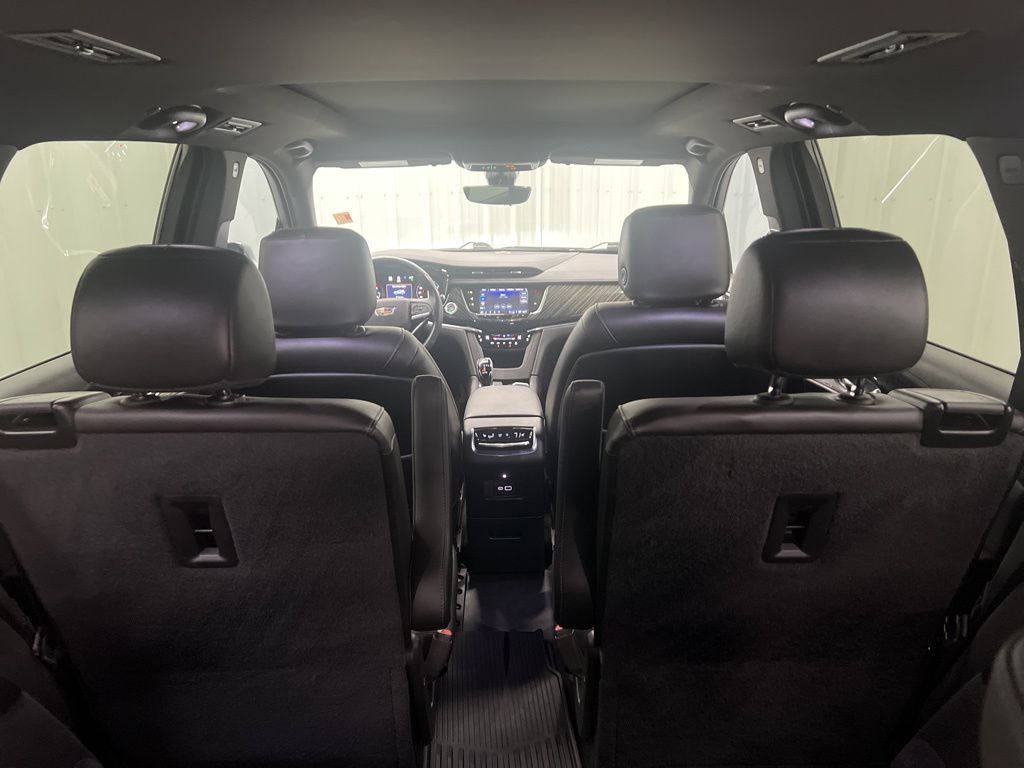 2023 Cadillac XT6 Premium Luxury - 9