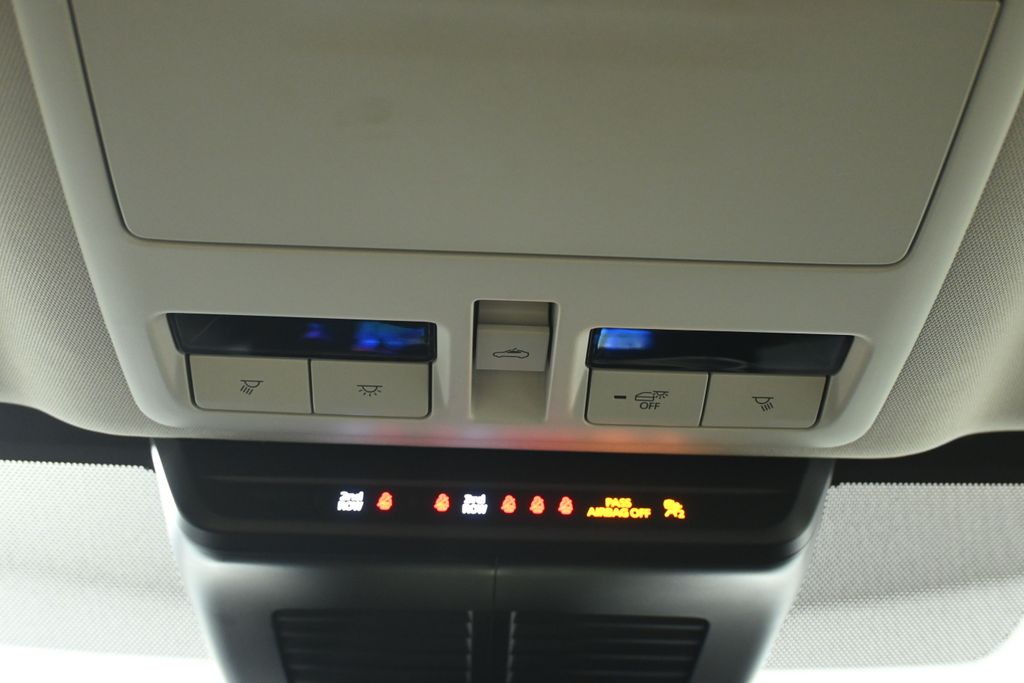 Thumbnail: 2025 Mazda CX-90 - 20