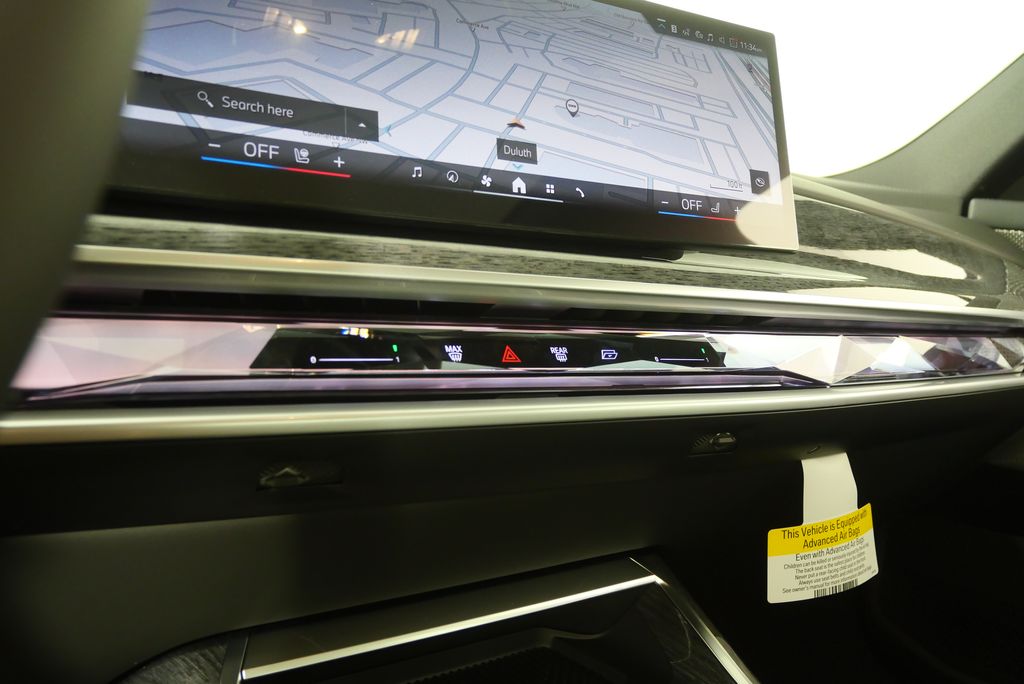 Thumbnail: 2025 BMW 7 Series - 23