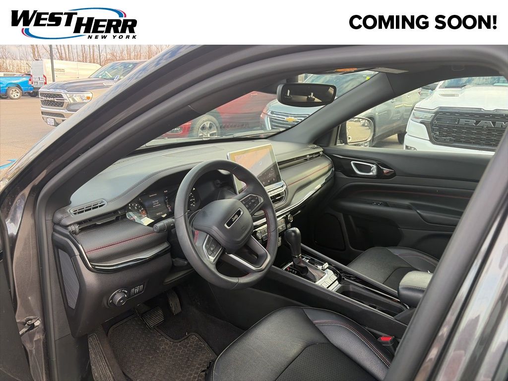 Certified Used 2023 Gray Jeep Trailhawk image 5