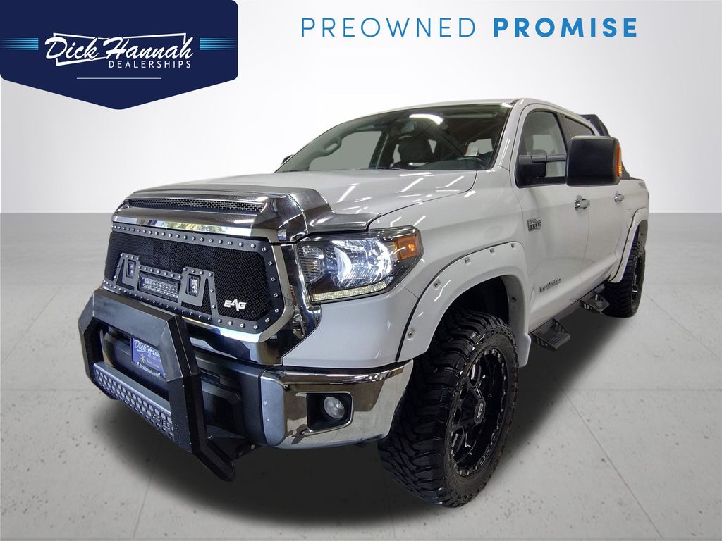 Super White 2020 Toyota Tundra Pickup Truck Four-Wheel Drive 6-Speed Automatic