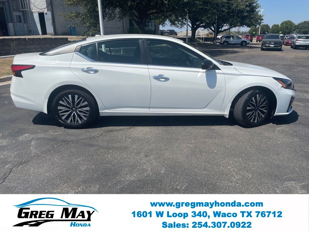 2024 Nissan Altima 2.5 SV - 1