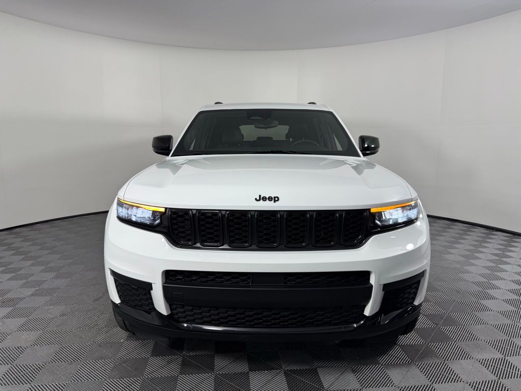 2023 Jeep Grand Cherokee L Altitude 2