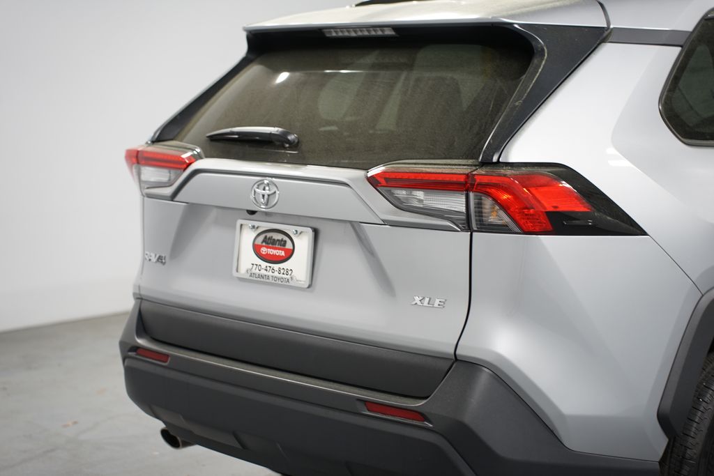 2024 Toyota RAV4 XLE 9