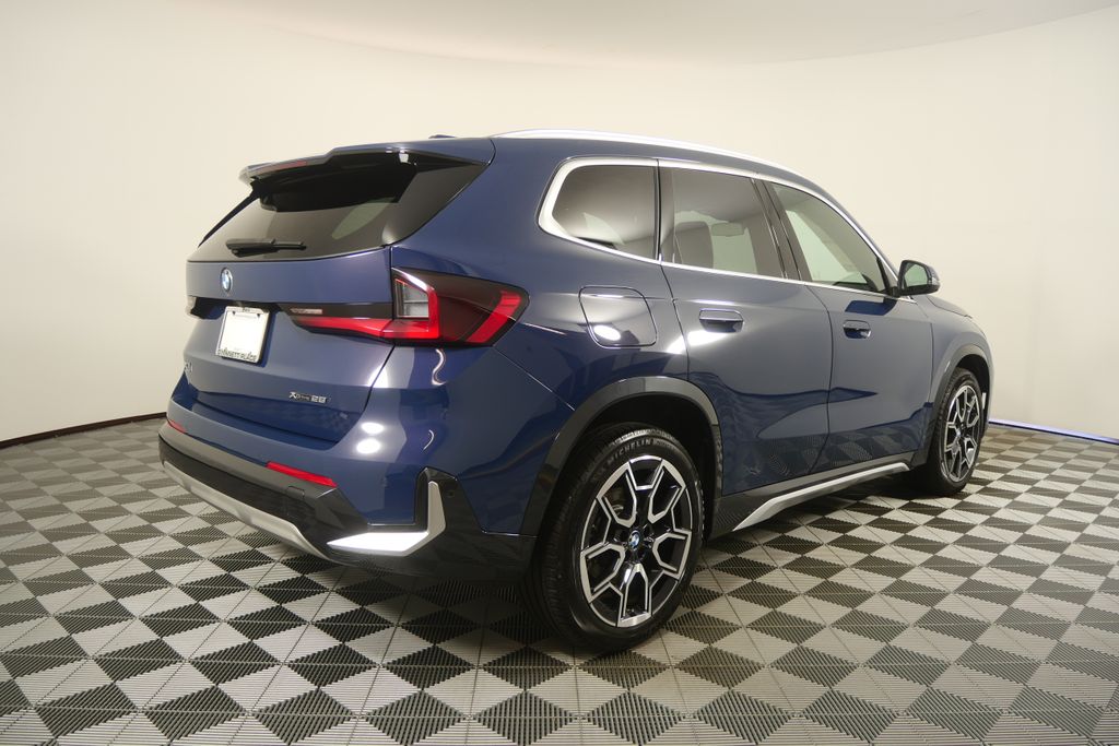Thumbnail: 2026 BMW X1 - 5