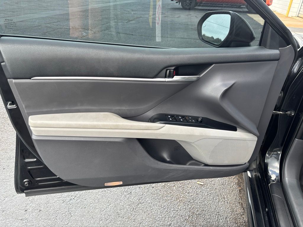 Used 2018 Toyota Camry Sedan