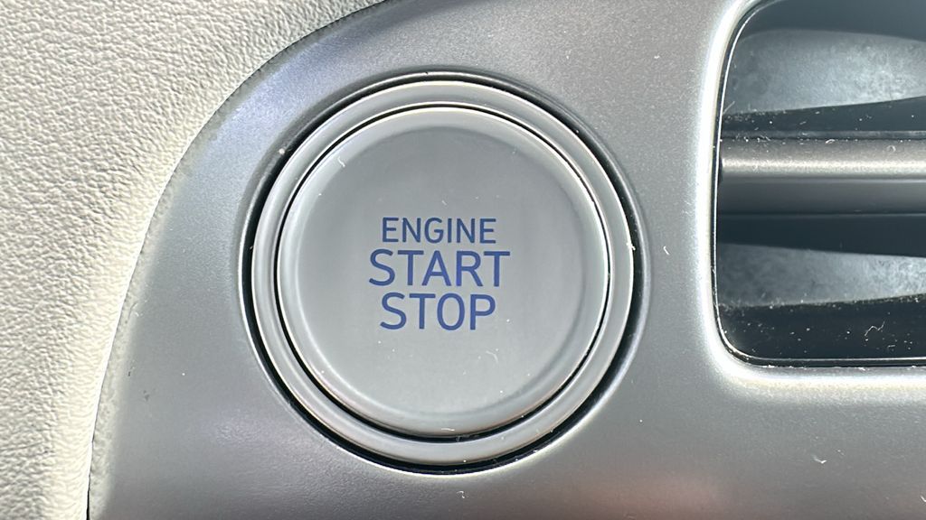 2024 Hyundai Palisade Limited Gray at Shottenkirk Kia Fort Bend