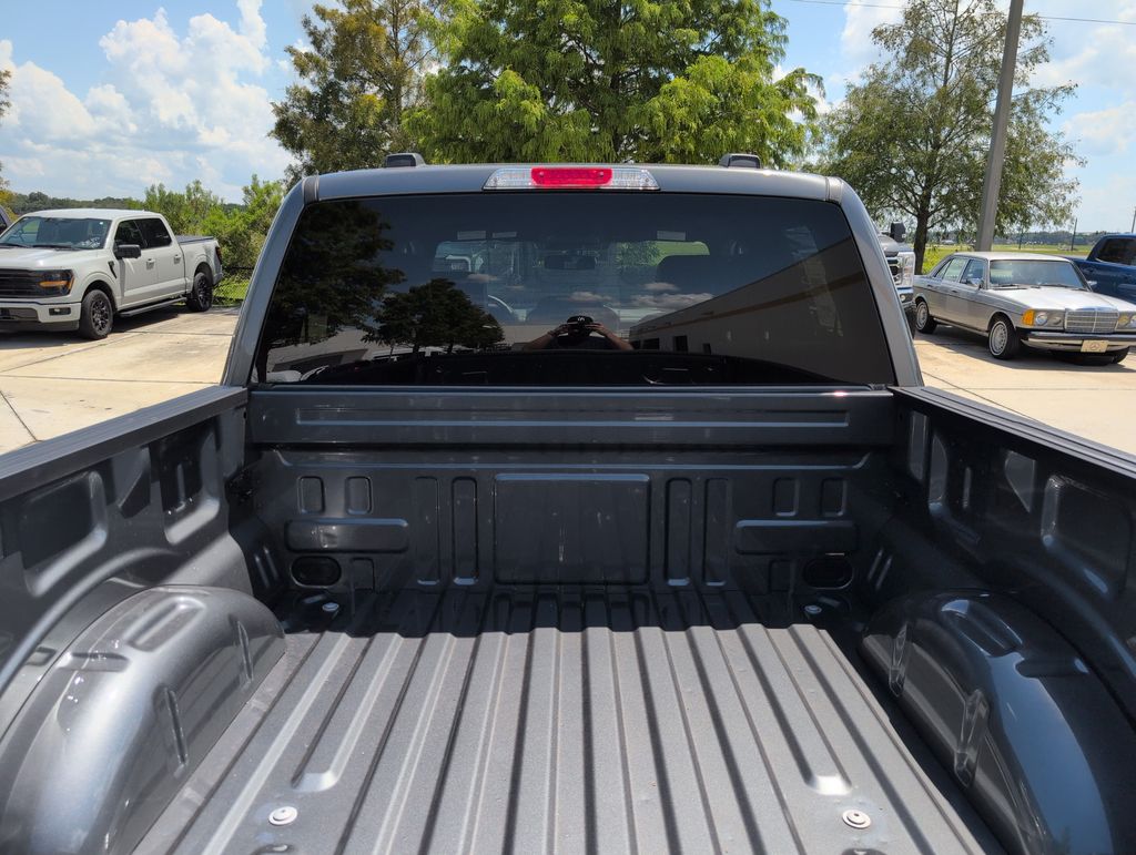 New 2026 Gray Ford Lariat image 27