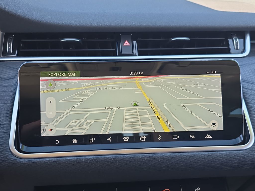 Used 2020 Gray Land Rover S image 25