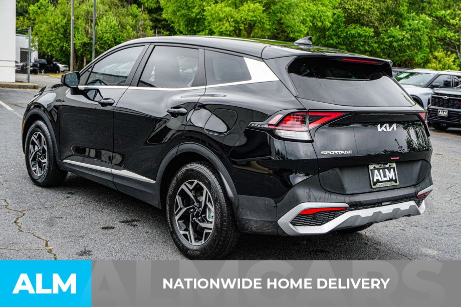 Used 2025 Black Kia LX image 5
