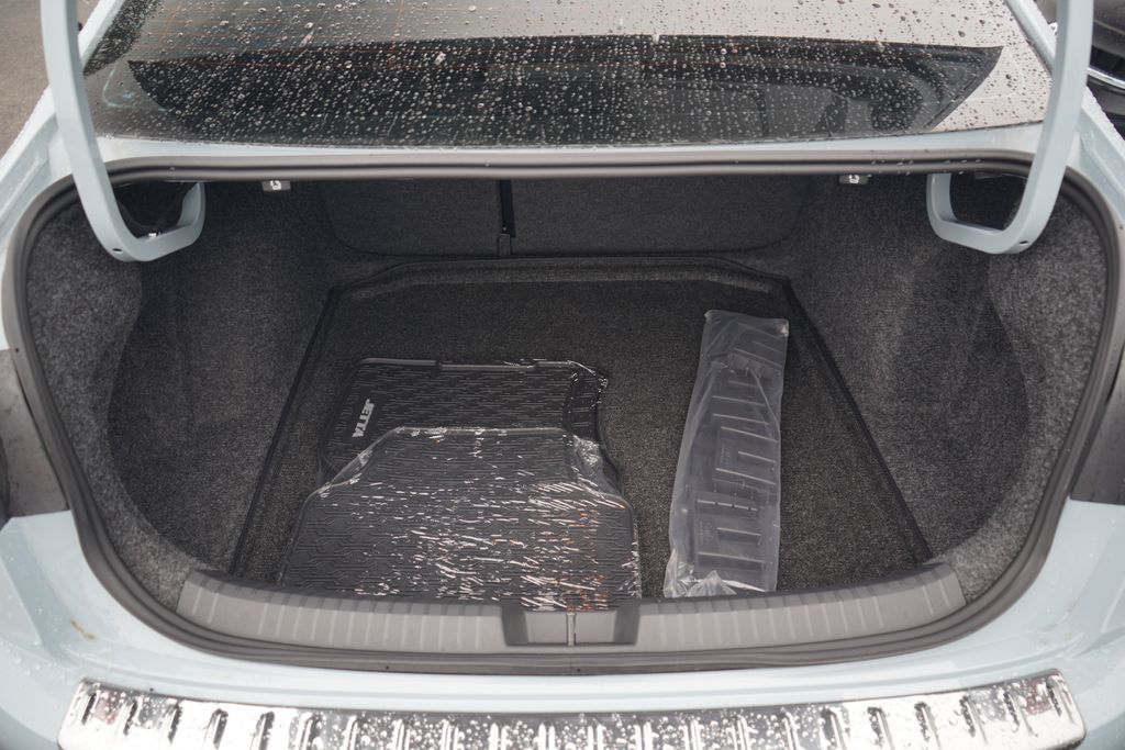 Thumbnail: 2025 Volkswagen Jetta - 11