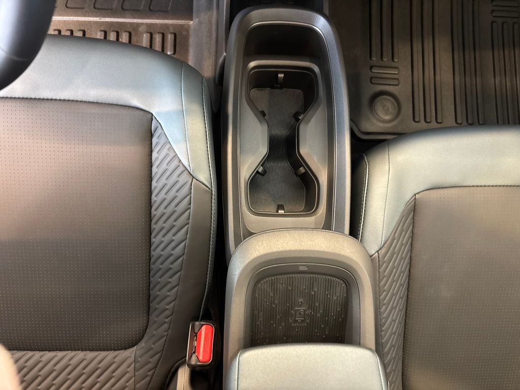 2026 Nissan Leaf PLATINUM+