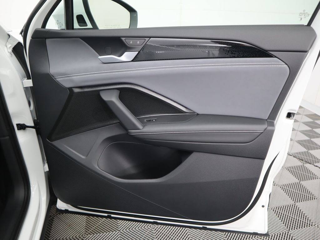 Thumbnail: 2026 Volkswagen Tiguan - 25