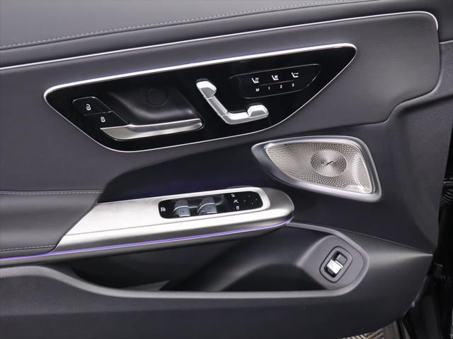 Thumbnail: 2026 Mercedes-Benz CLE - 32