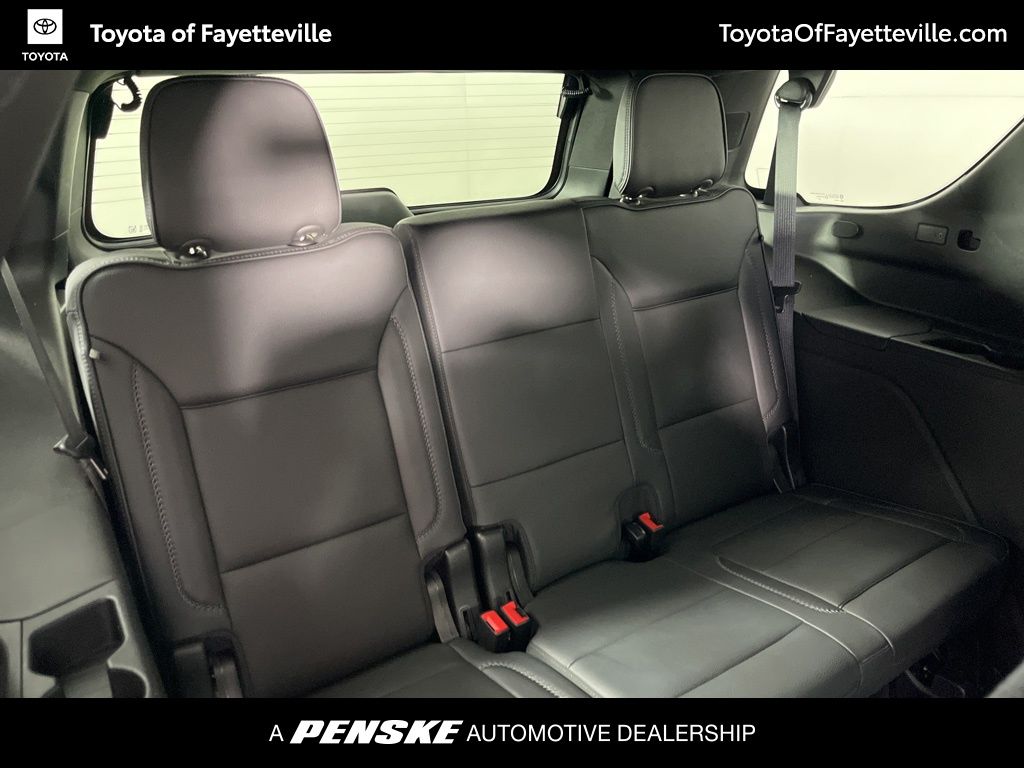 Thumbnail: 2021 GMC Yukon - 11