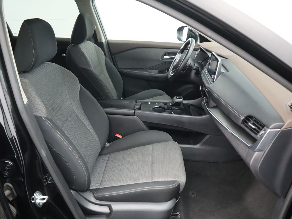 Thumbnail: 2023 Nissan Rogue - 20