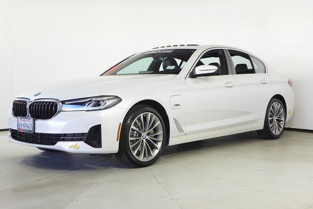 2022 BMW 5 Series 530e iPerformance 2