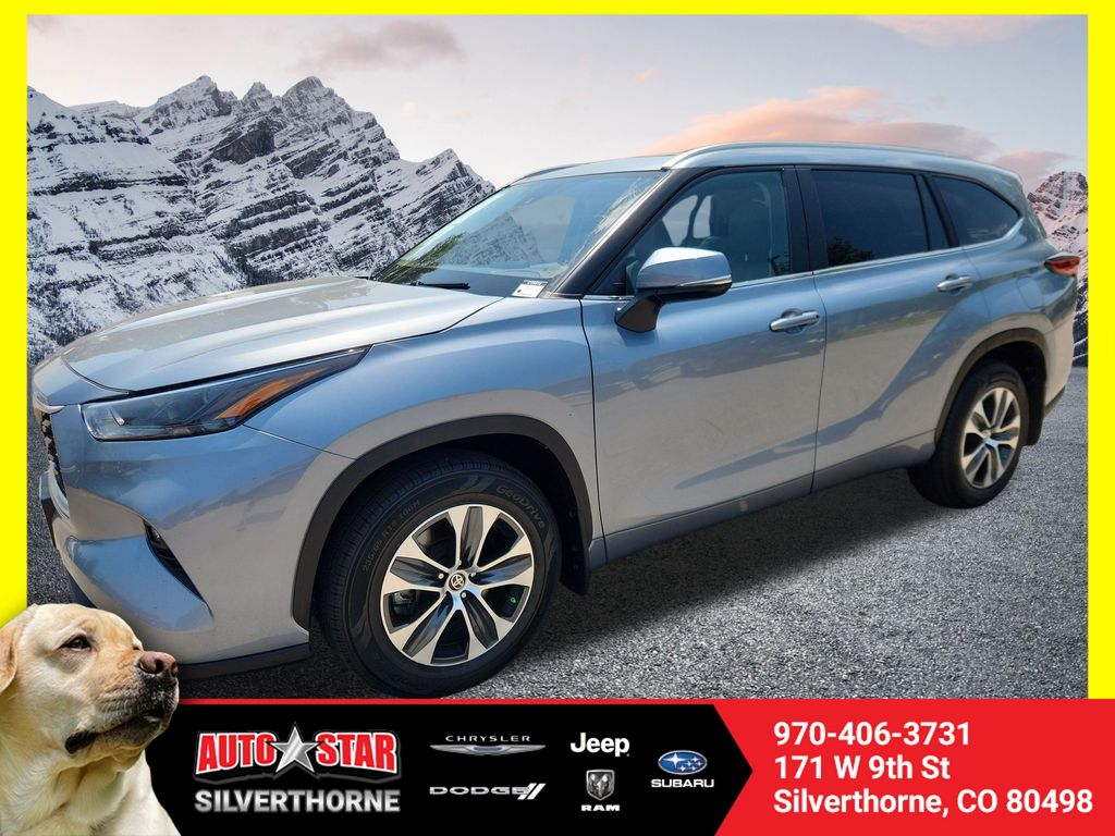 2023 Toyota Highlander XLE