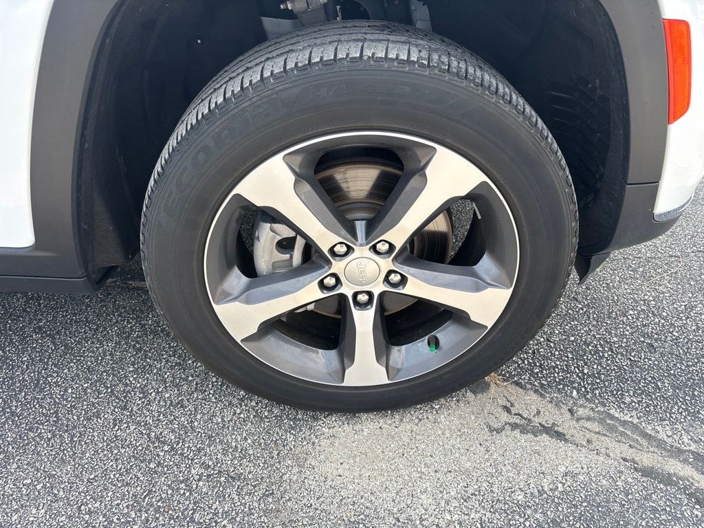 Used 2023 Jeep Grand Cherokee L SUV