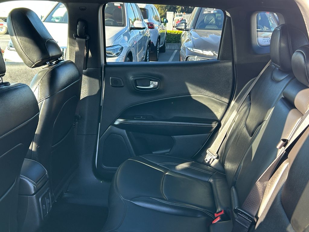 Thumbnail: 2021 Jeep Compass - 29