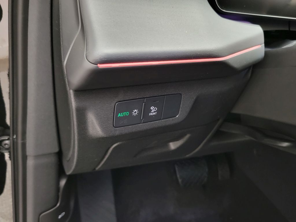 Thumbnail: 2026 Audi Q3 - 30