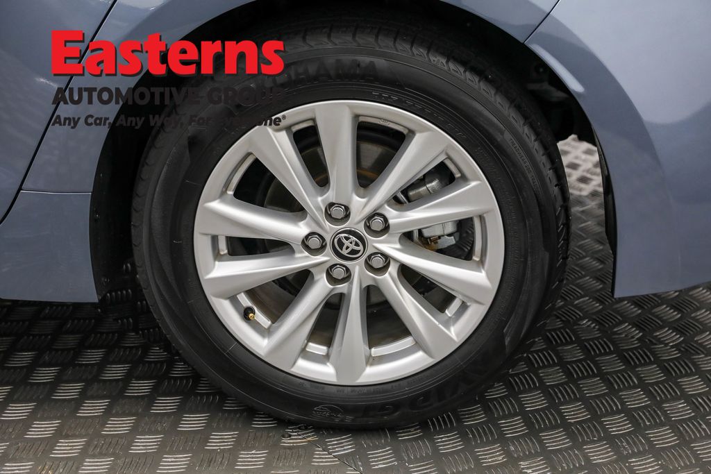 Used 2025 Gray Toyota LE image 27