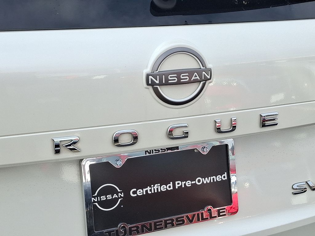 Thumbnail: 2022 Nissan Rogue - 32