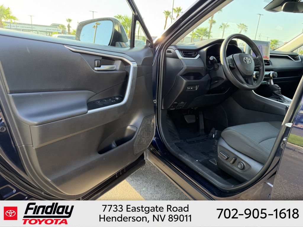 Used 2025 Toyota RAV4 SUV