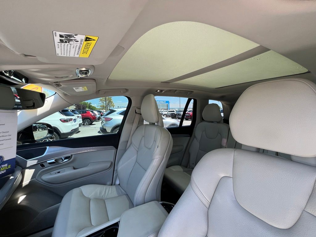 Used 2022 Volvo XC90 SUV