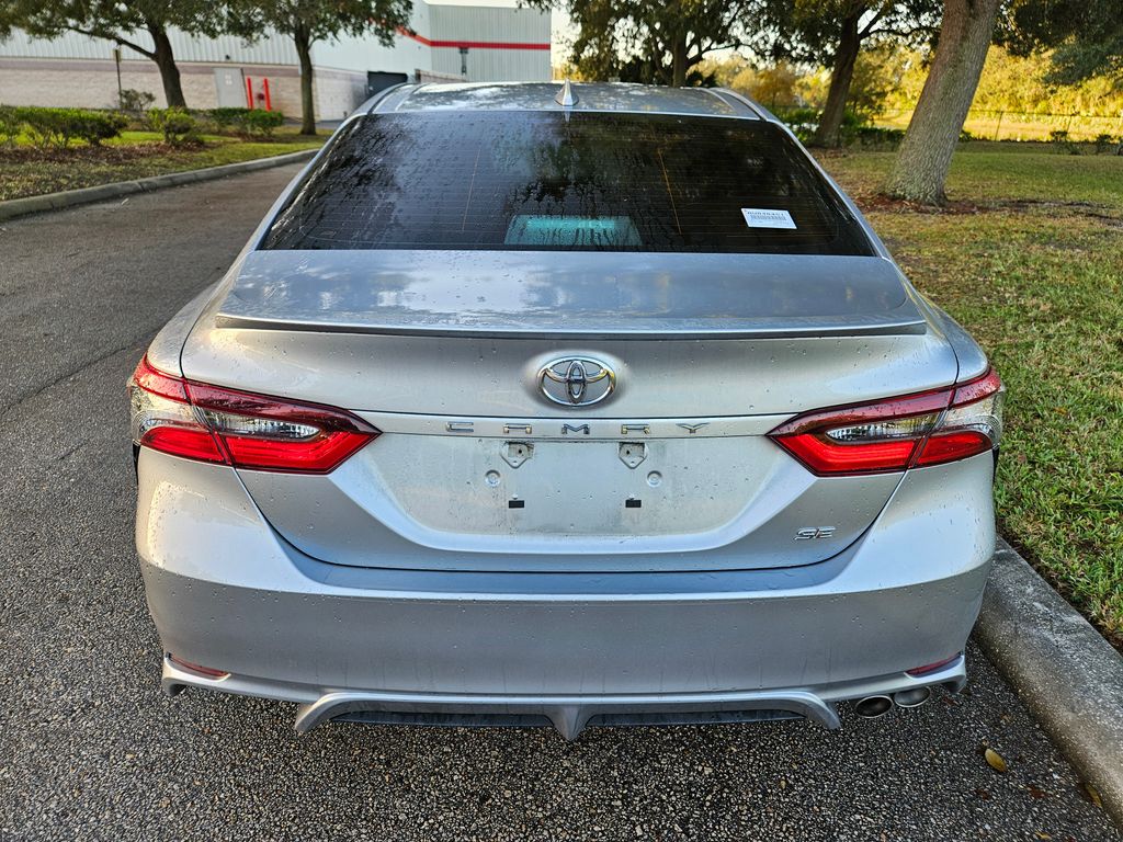 2024 Toyota Camry SE 5