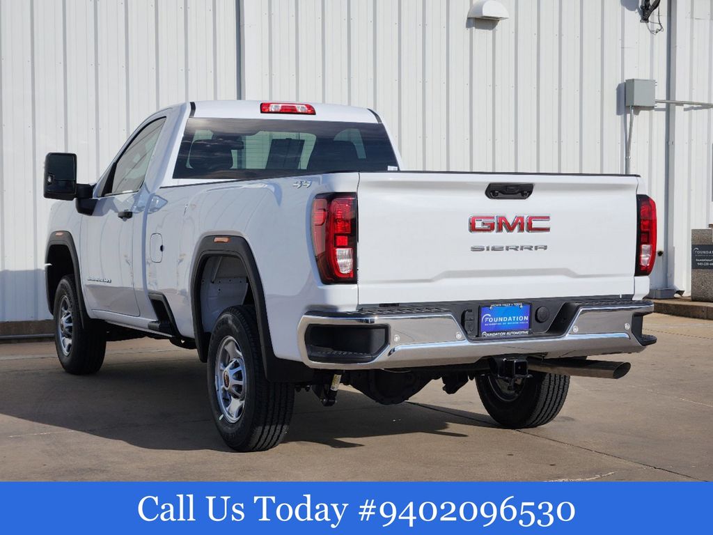 2025 GMC Sierra 2500HD Pro 3