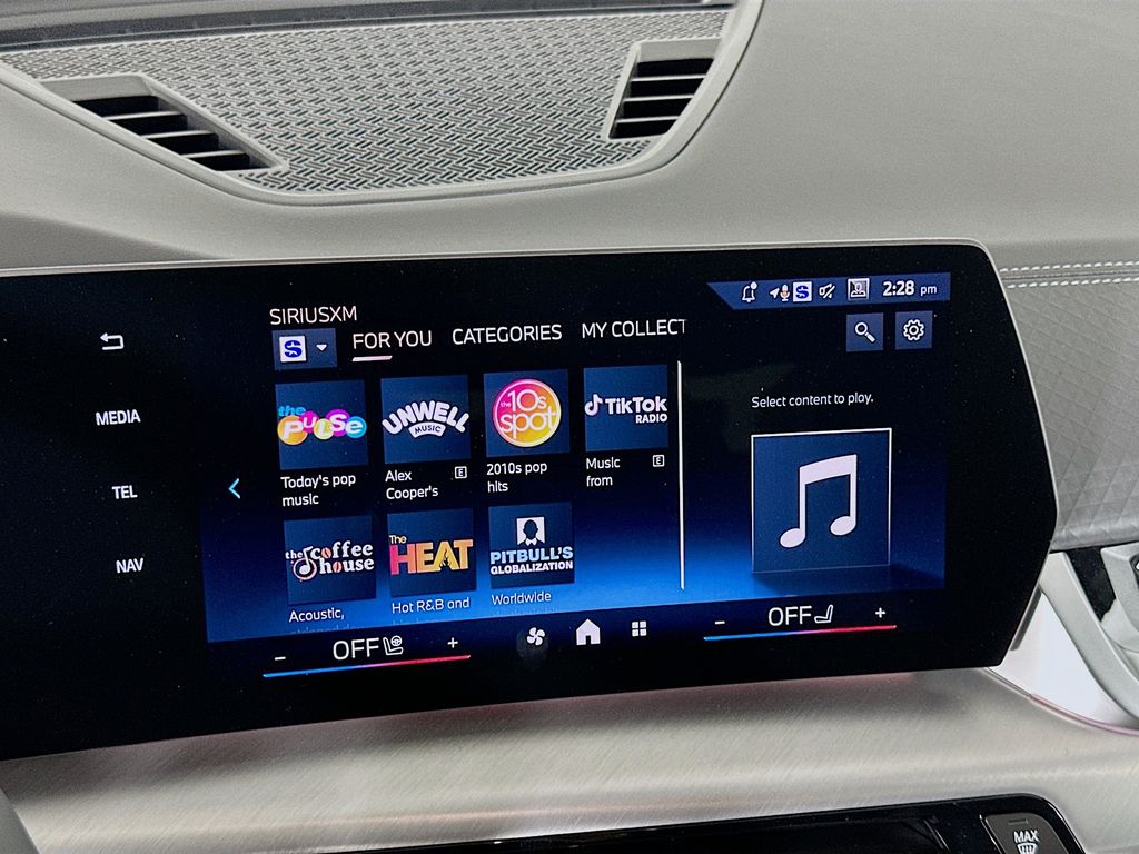 Thumbnail: 2026 BMW X2 - 11