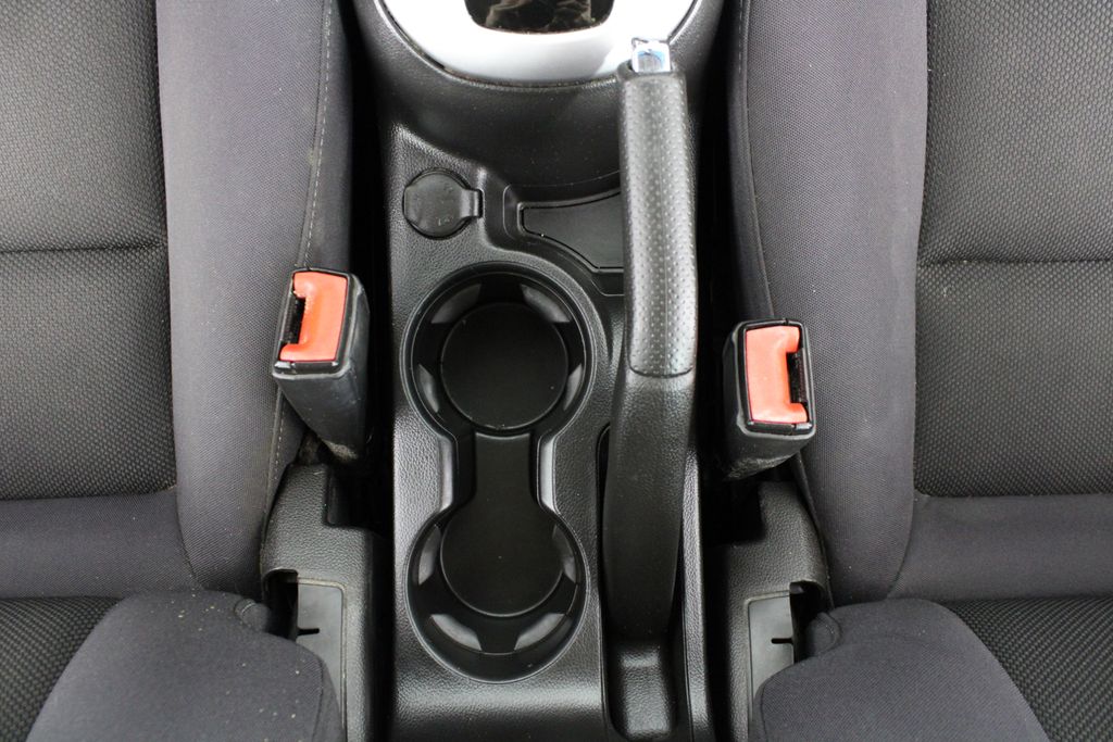 Used 2013 Chevrolet Cruze for sale in 