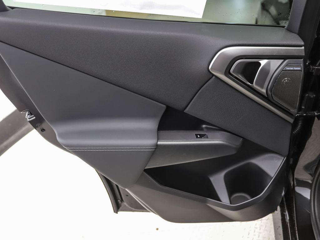 Thumbnail: 2026 BMW X3 - 19