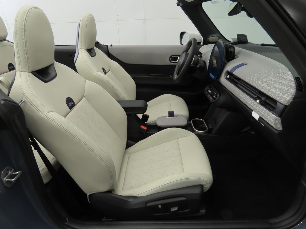 Thumbnail: 2025 MINI Cooper Convertible - 27