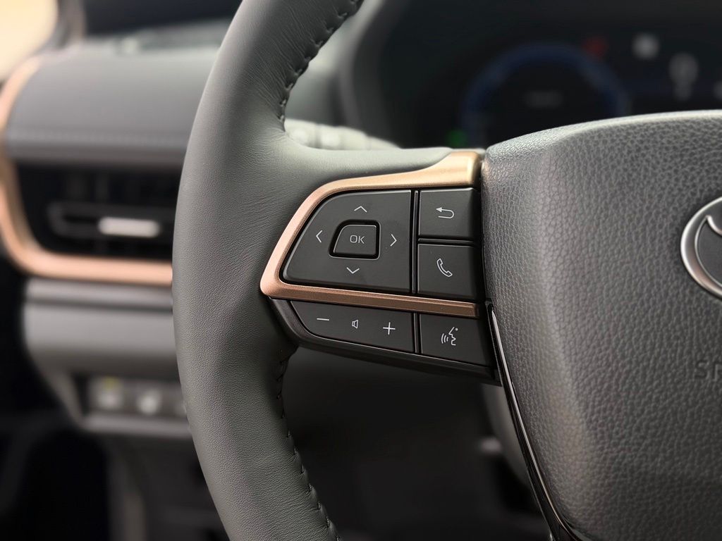 New 2026 Toyota Grand Highlander Hybrid SUV