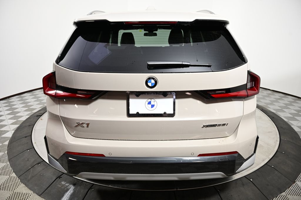 Thumbnail: 2026 BMW X1 - 4