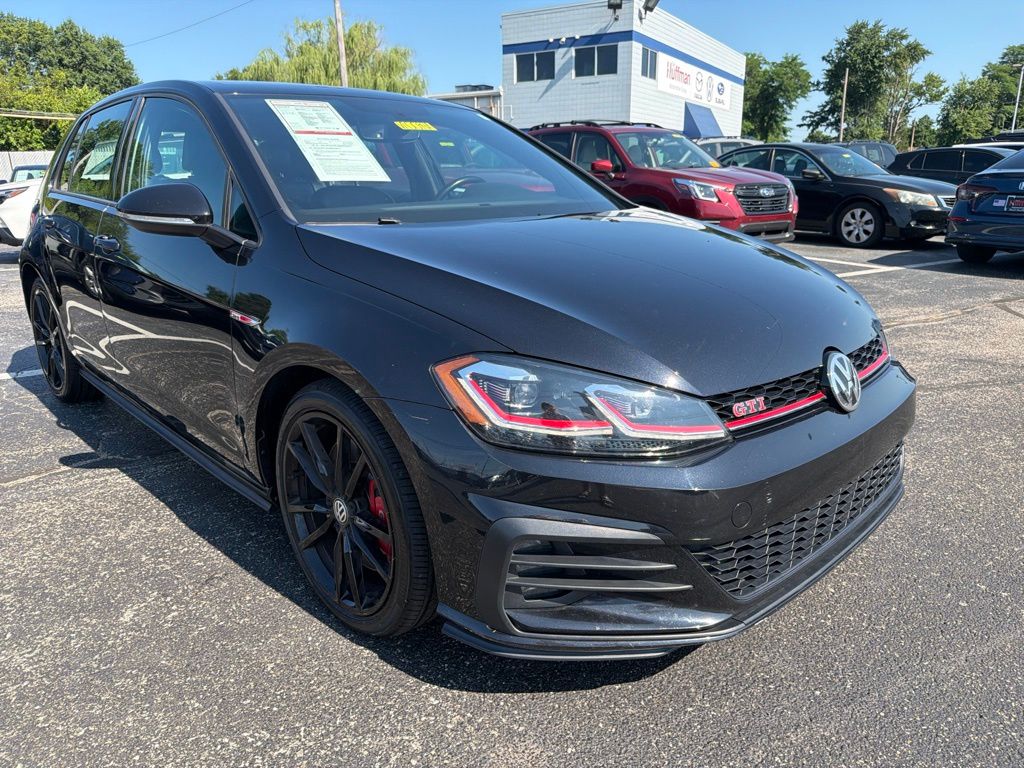 Deep Black Pearl 2021 Volkswagen Golf GTI Hatchback Front-Wheel Drive 7-Speed Dual Clutch
