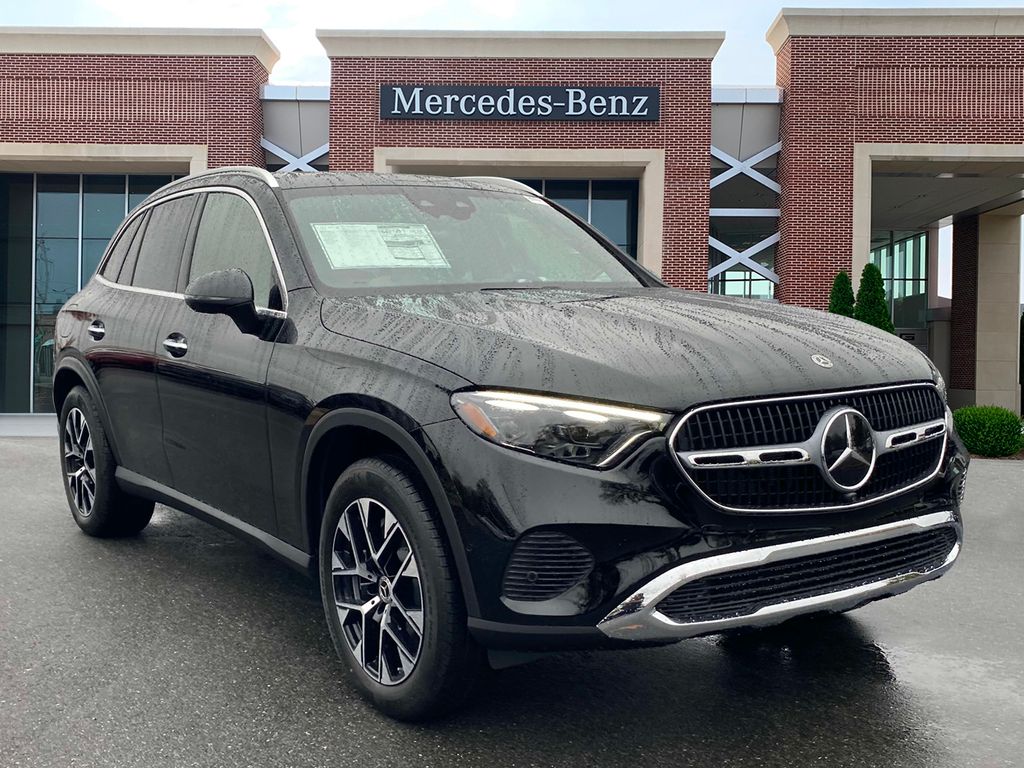 2025 Mercedes-Benz GLC 350 3