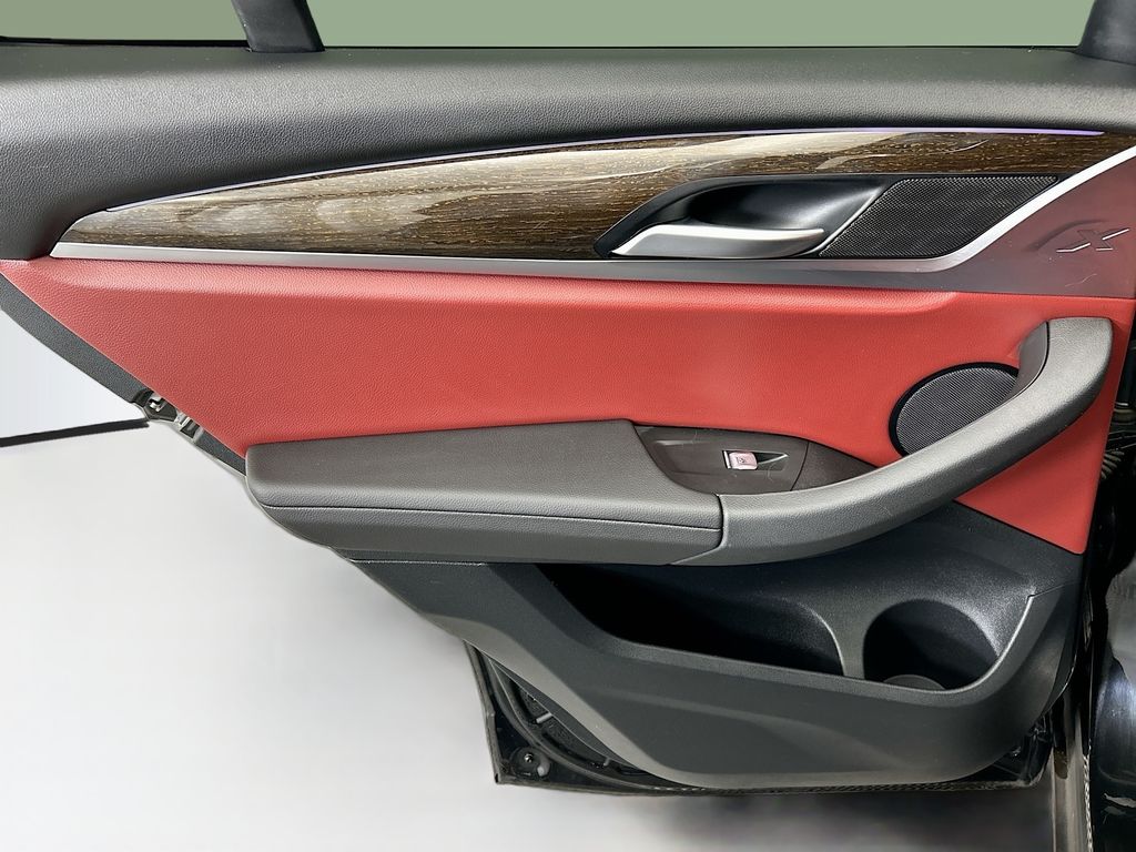 Thumbnail: 2022 BMW X3 - 27