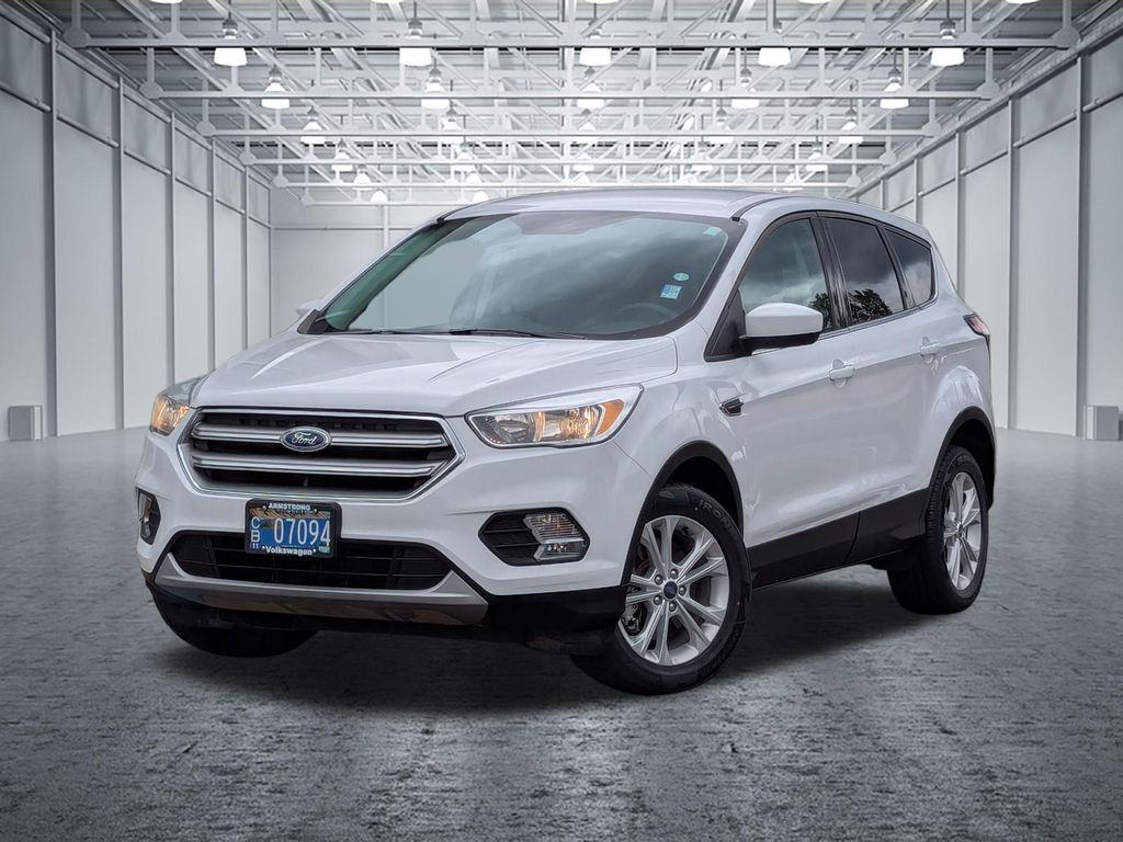 Oxford White 2017 Ford Escape SE AWD SUV / Crossover All-Wheel Drive 6-Speed Automatic