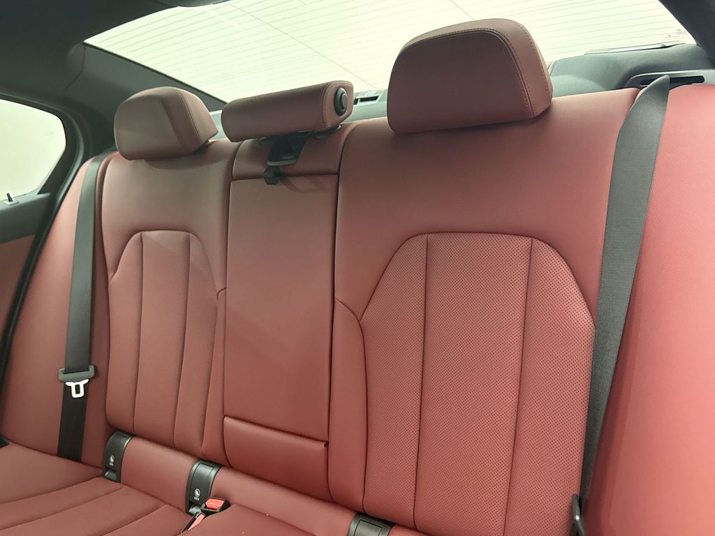 2024 BMW 3 Series 330e xDrive 15